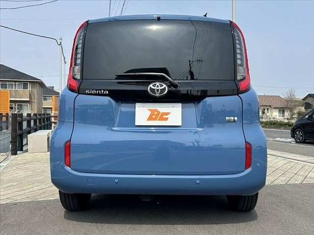 TOYOTA SIENTA HYBRID 2023 Image 31