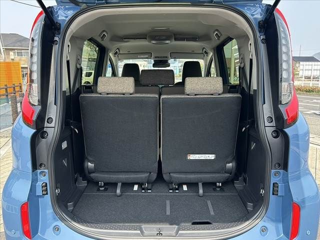 TOYOTA SIENTA HYBRID 2023 Image 31