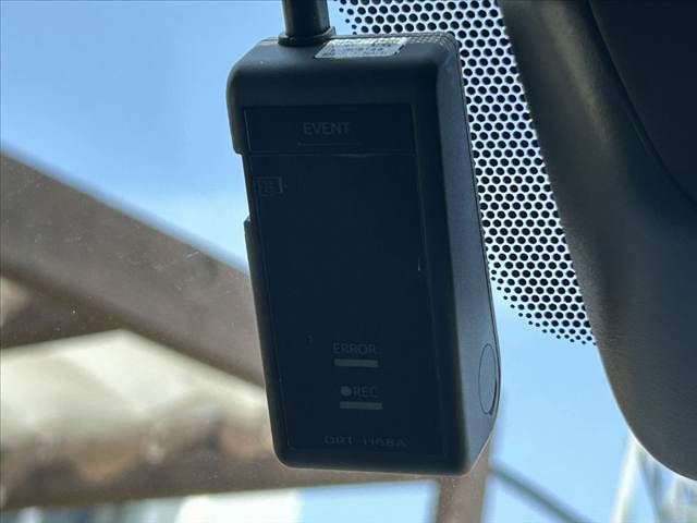 TOYOTA HIACE VAN 4WD 2023 Image 31