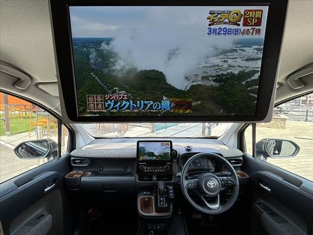 TOYOTA SIENTA HYBRID 2024 Image 31