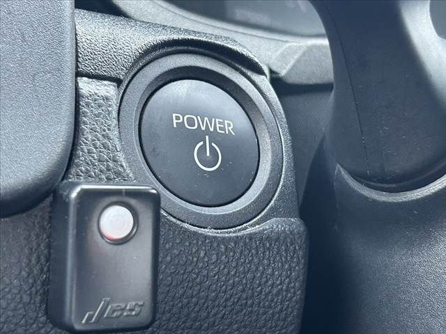 TOYOTA SIENTA HYBRID 2024 Image 31