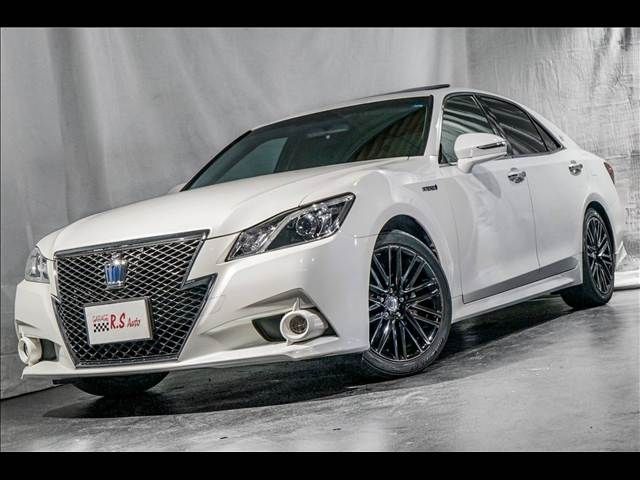 TOYOTA CROWN SEDAN HYBRID 2014 Image 31