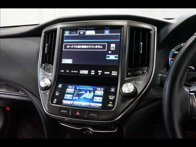 TOYOTA CROWN SEDAN HYBRID 2014 Image 31