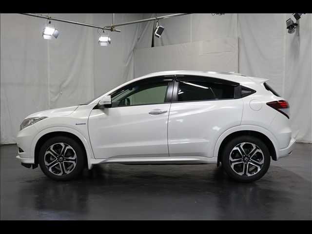 HONDA VEZEL HYBRID 2015 Image 31