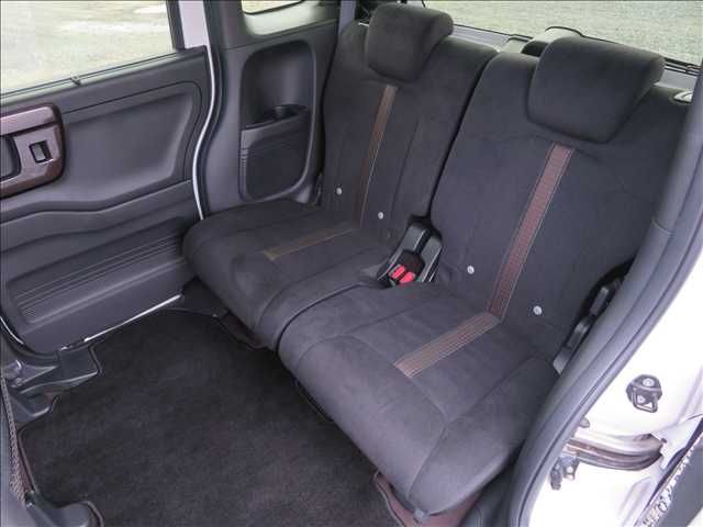 HONDA N BOX CUSTOM 2019 Image 31