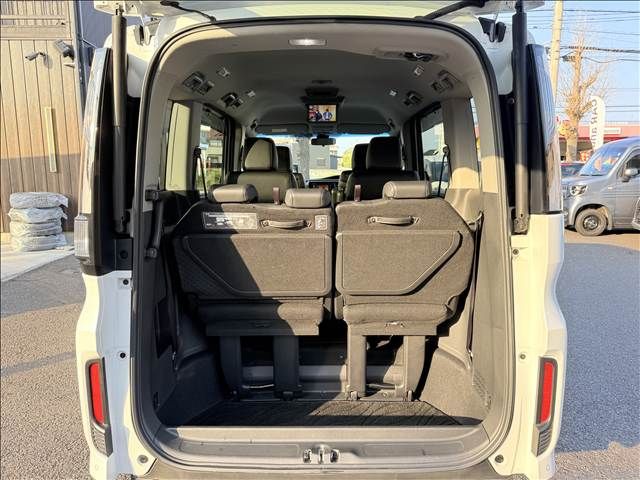 HONDA STEPWAGON SPADA HYBR 2018 Image 31