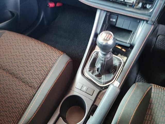 TOYOTA AURIS 2017 Image 31