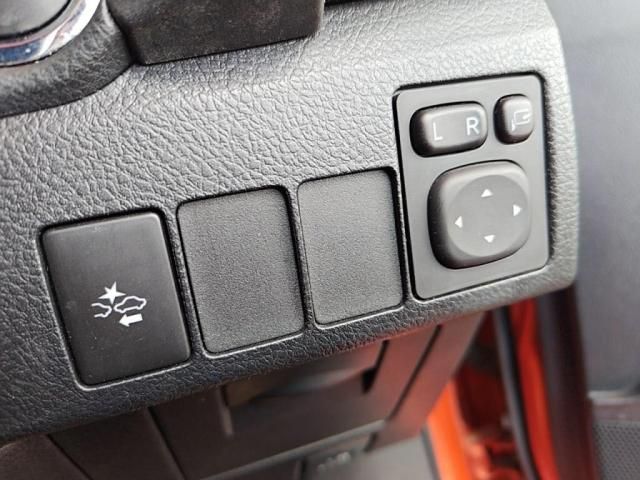 TOYOTA AURIS 2017 Image 31