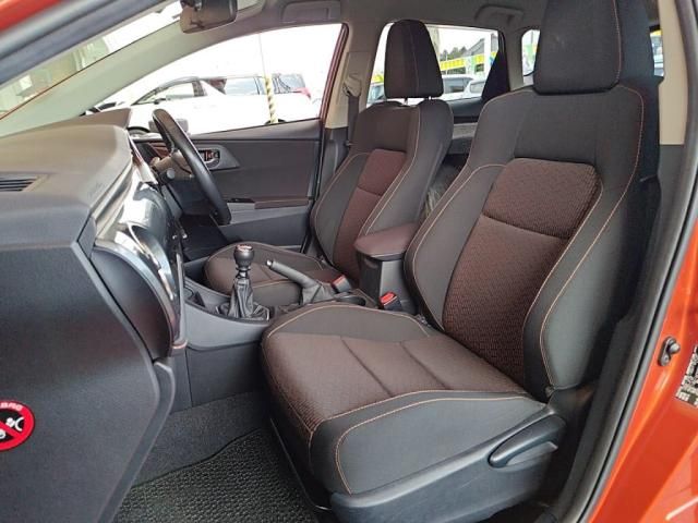 TOYOTA AURIS 2017 Image 31