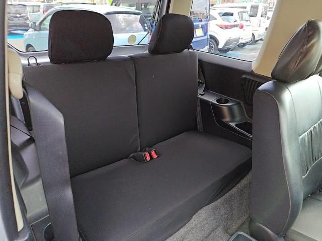 MITSUBISHI PAJERO MINI 2010 Image 31