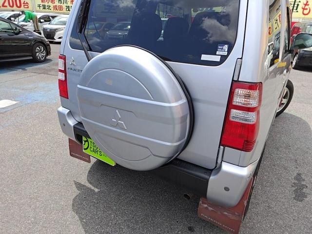 MITSUBISHI PAJERO MINI 2010 Image 31