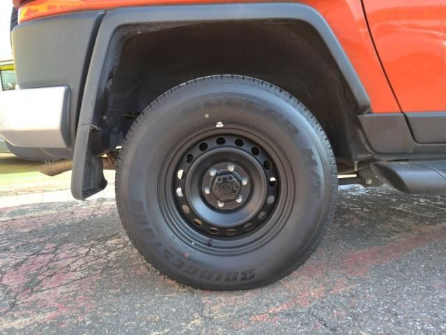 TOYOTA FJ CRUISER 4WD 2013 Image 31