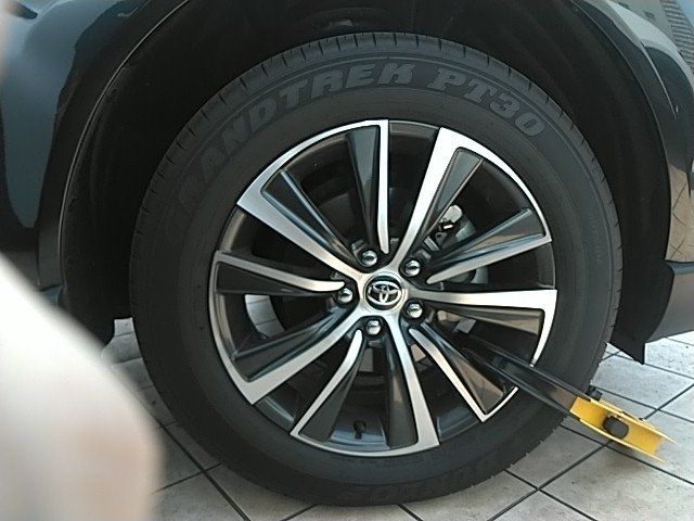 TOYOTA HARRIER 2WD 2025 Image 31