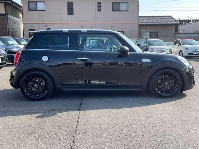 BMW MINI COOPER S 2015 Image 31