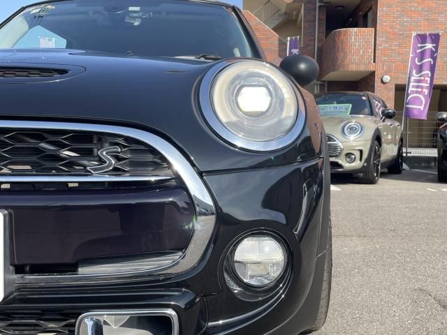 BMW MINI COOPER S 2015 Image 31