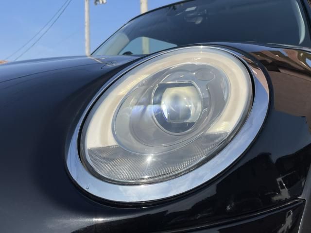 BMW MINI COOPER S 2015 Image 31