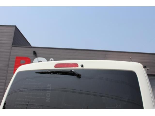 TOYOTA REGIUSACE VAN 1.15T 2019 Image 31