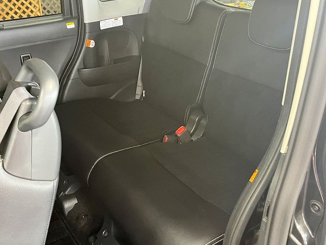 DAIHATSU TANTO CUSTOM 2014 Image 31