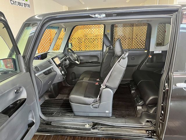 DAIHATSU TANTO CUSTOM 2014 Image 31