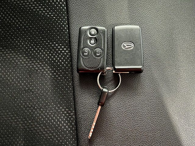 DAIHATSU TANTO CUSTOM 2014 Image 31