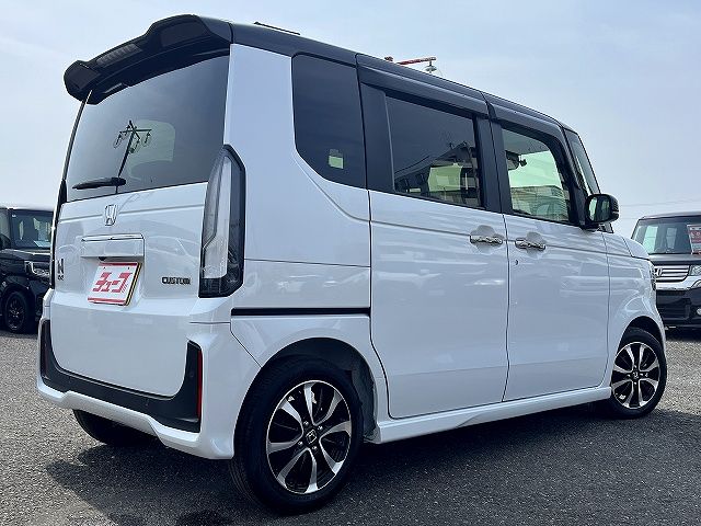 HONDA N BOX CUSTOM 2025 Image 31
