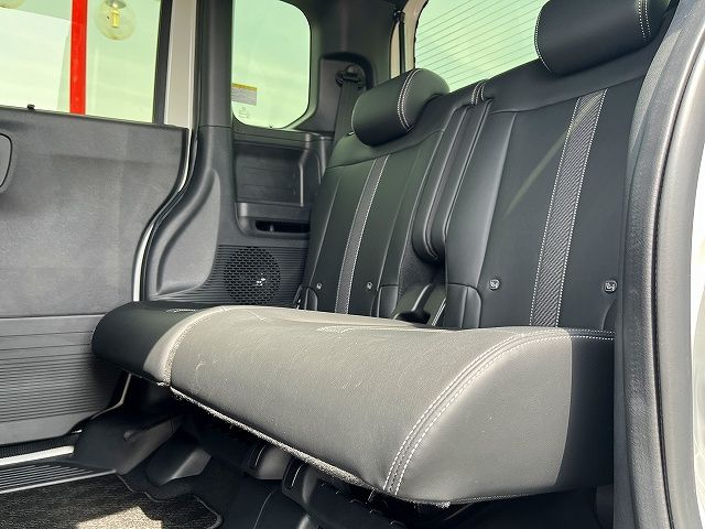 HONDA N BOX CUSTOM 2025 Image 31