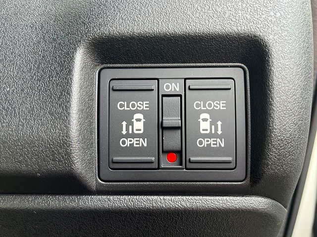 HONDA N BOX CUSTOM 2025 Image 31