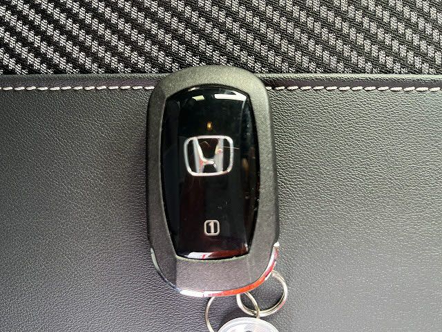 HONDA N BOX CUSTOM 2025 Image 31