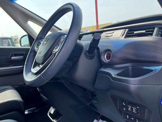 HONDA FREED PLUS HYBRID 2017 Image 31