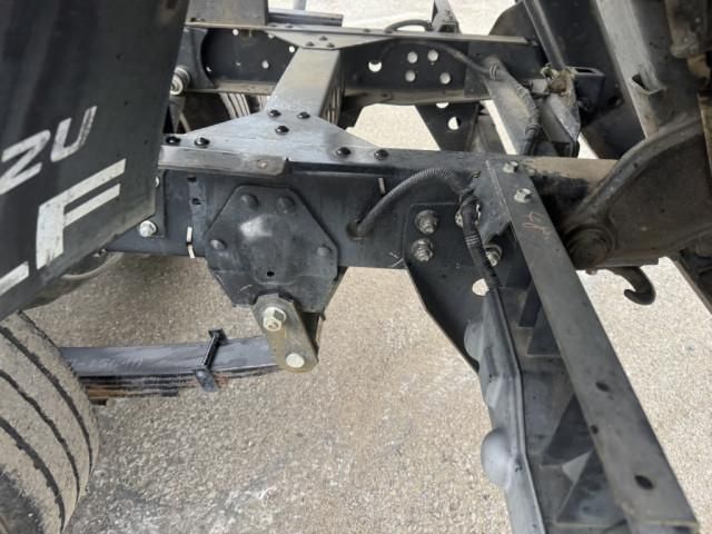 ISUZU ELF 2013 Image 31