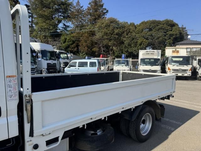 MITSUBISHI CANTER 2020 Image 31