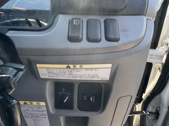 MITSUBISHI CANTER 2020 Image 31