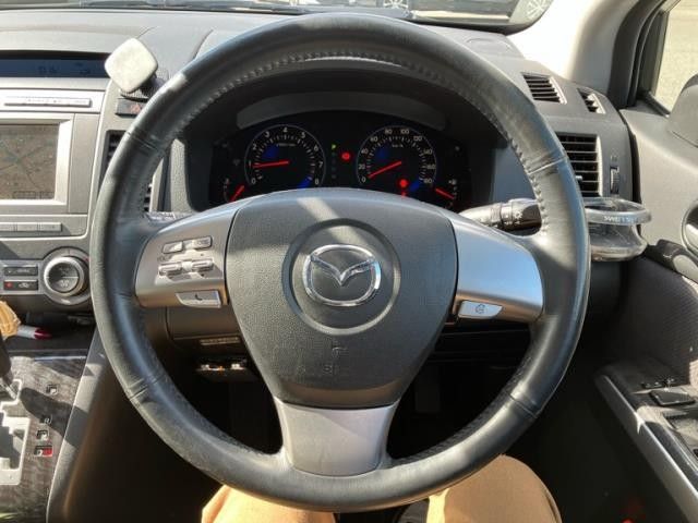 MAZDA MPV 2006 Image 31