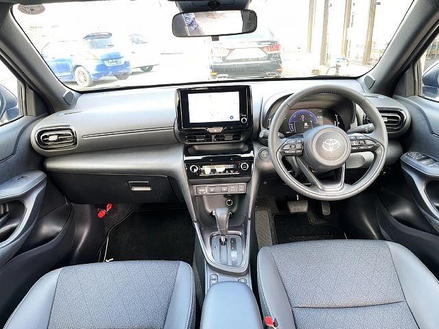 TOYOTA YARIS CROSS HYBRID 2025 Image 31