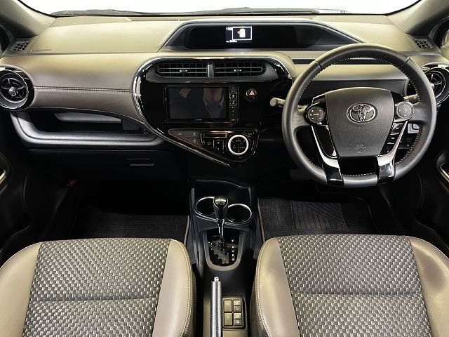 TOYOTA AQUA 2019 Image 31