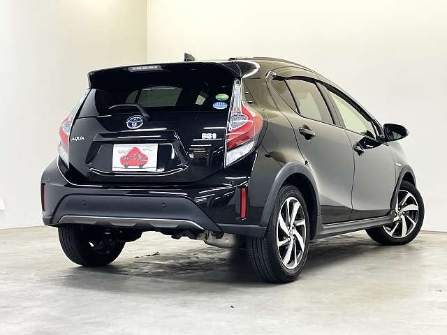 TOYOTA AQUA 2019 Image 31