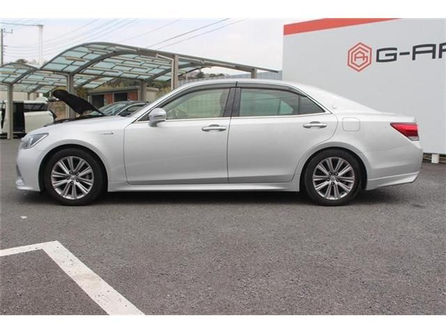 TOYOTA CROWN SEDAN HYBRID 2015 Image 31