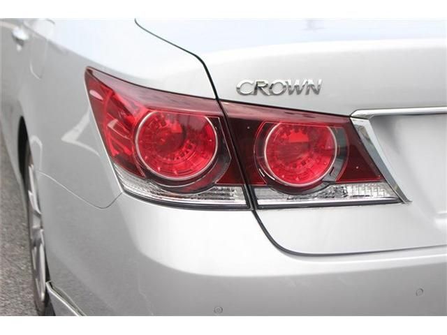 TOYOTA CROWN SEDAN HYBRID 2015 Image 31
