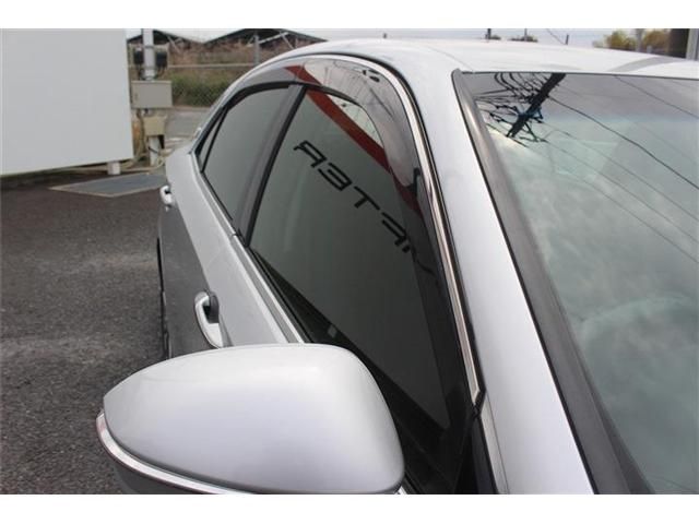 TOYOTA CROWN SEDAN HYBRID 2015 Image 31