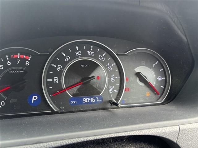 TOYOTA PRIUS 2019 Image 31