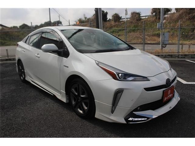 TOYOTA PRIUS 2019 Image 31