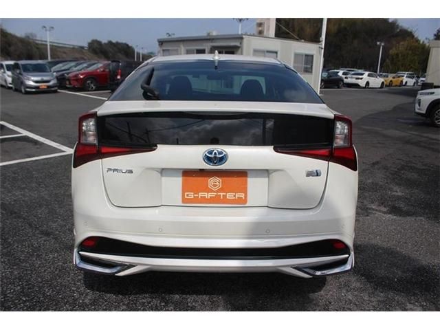 TOYOTA PRIUS 2019 Image 31