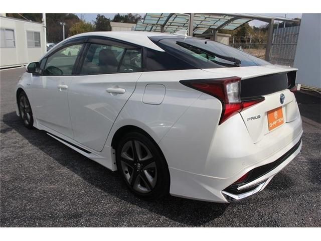 TOYOTA PRIUS 2019 Image 31