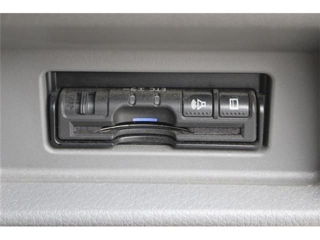 NISSAN NV350 CARAVAN 1.2T 2018 Image 31