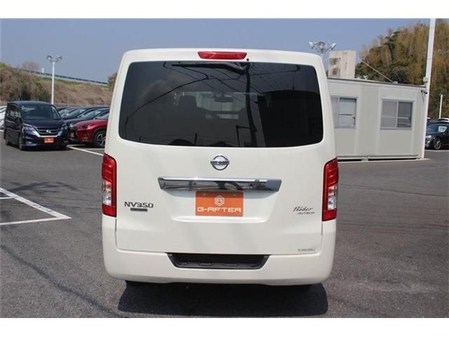NISSAN NV350 CARAVAN 1.2T 2018 Image 31