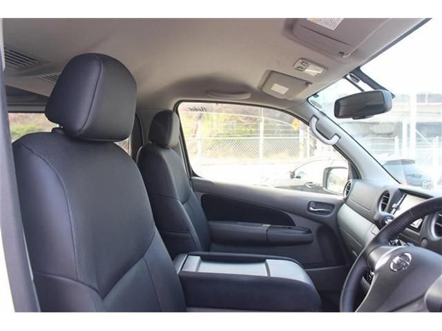 NISSAN NV350 CARAVAN 1.2T 2018 Image 31