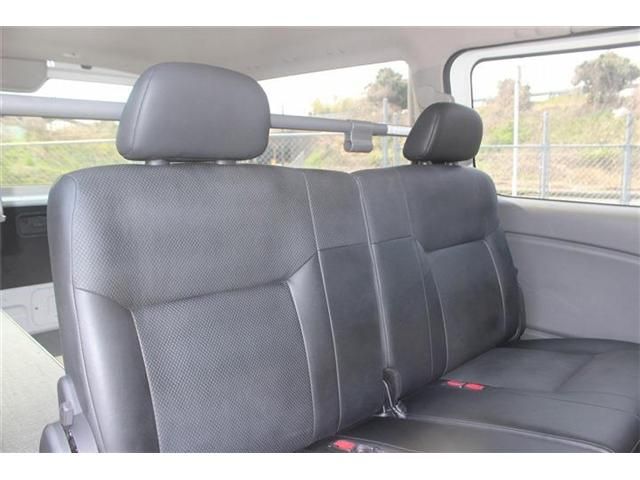 NISSAN NV350 CARAVAN 1.2T 2018 Image 31