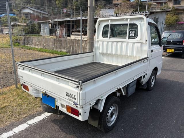 DAIHATSU HIJET TRUCK 4WD 2011 Image 31