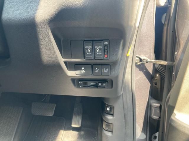 HONDA FREED 2017 Image 31