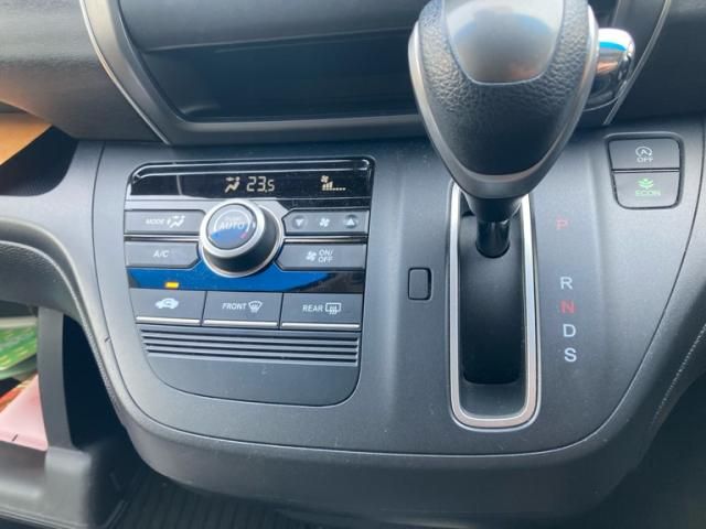 HONDA FREED 2017 Image 31